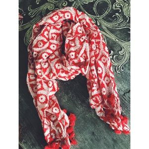 Beautiful Stella & Dot scarf + scarf bag